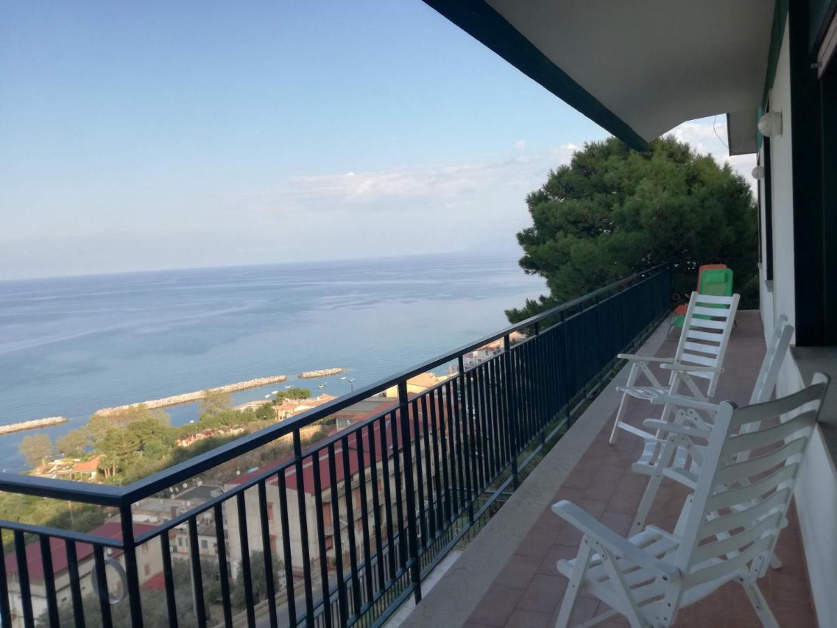 Casa Vacanze La Petrusella Трабия Экстерьер фото